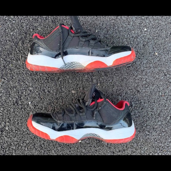 Jordan Other - Jordan 11 Bred Lows (SIZE 9)